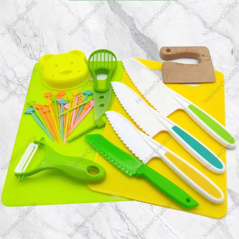 Montessori Kitchen Tools Set (13 Pieces) for Kids